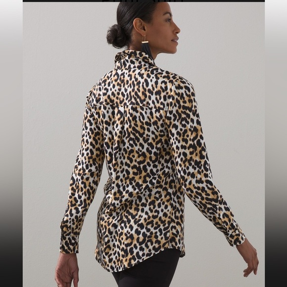 🐆 EUC Chicos button-up cheetah print blouse. - Picture 3 of 11
